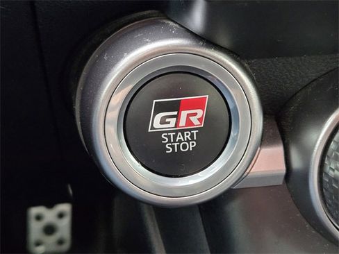 Used 2023 Toyota GR86 Premium image 20