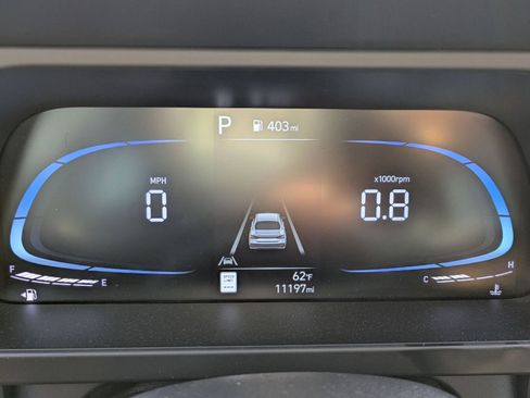 Certified 2025 Hyundai Elantra Sport image 19