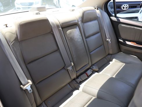Used 2002 Nissan Maxima GLE FWD image 18