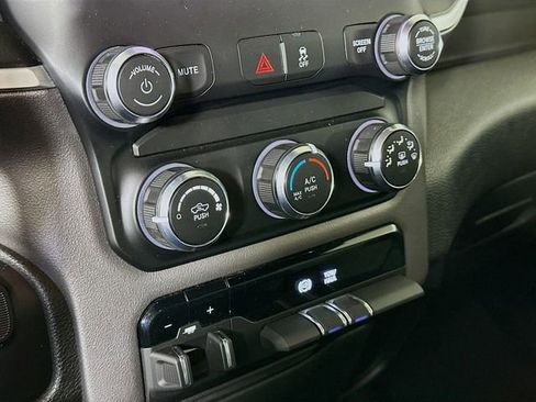 Used 2022 RAM 2500 Big Horn image 17