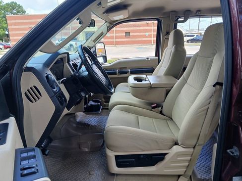 Used 2010 Ford F250 XLT AWD/4WD image 24