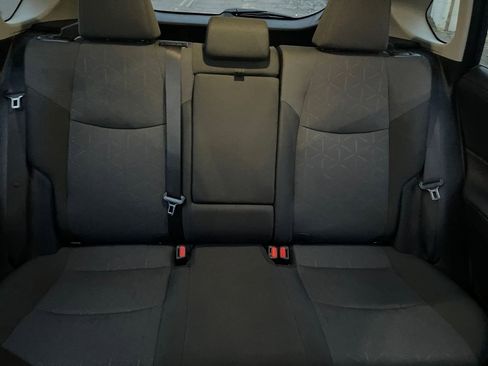 Used 2025 Toyota RAV4 XLE image 38