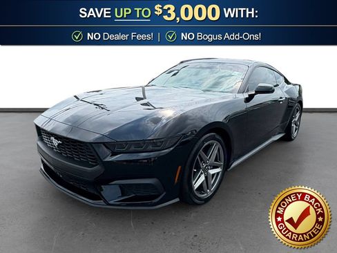Used 2025 Ford Mustang Coupe RWD image 1