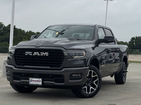 Used 2025 RAM 1500 Laramie w/ Sport Appearance Package AWD/4WD image 6