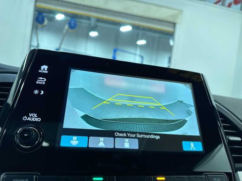 Used 2023 Honda Odyssey Sport image 25