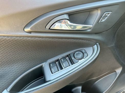 Used 2024 Chevrolet Malibu LT image 13