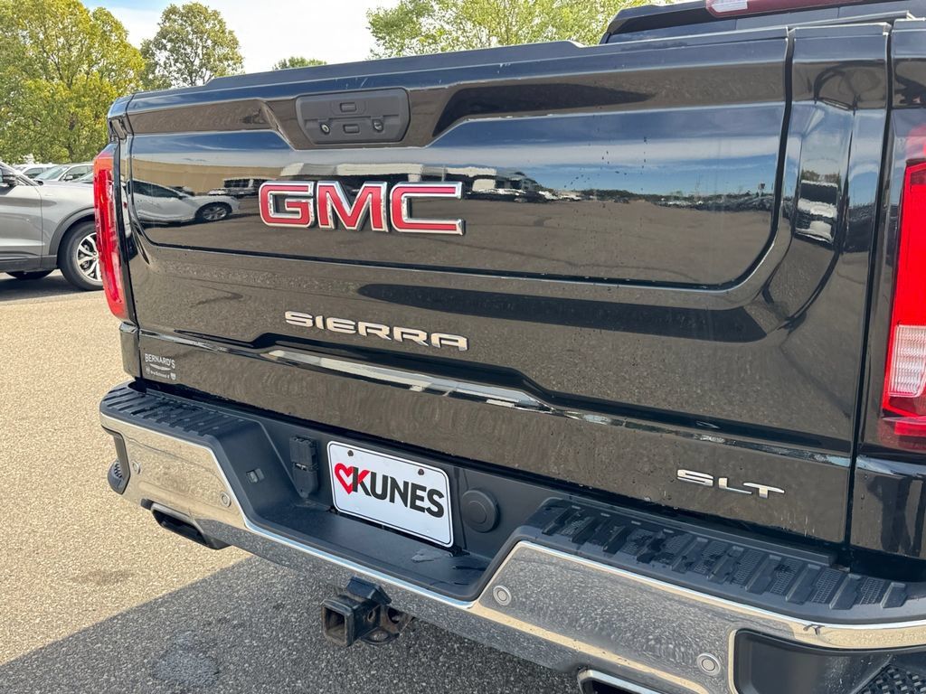 Used 2019 GMC Sierra 1500 SLT w/ SLT Premium Plus Package AWD/4WD image 35