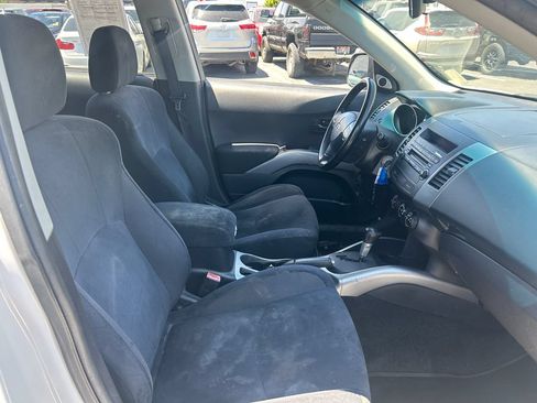 Used 2007 Mitsubishi Outlander ES FWD image 25