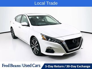 Used 2019 Nissan Altima 2.5 Platinum video 1