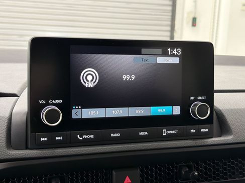 Used 2025 Honda CR-V EX image 21