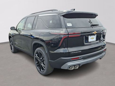 New 2026 Chevrolet Traverse LT FWD image 3
