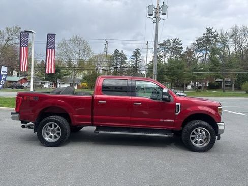 Used 2018 Ford F250 XLT w/ XLT Premium Package AWD/4WD image 5