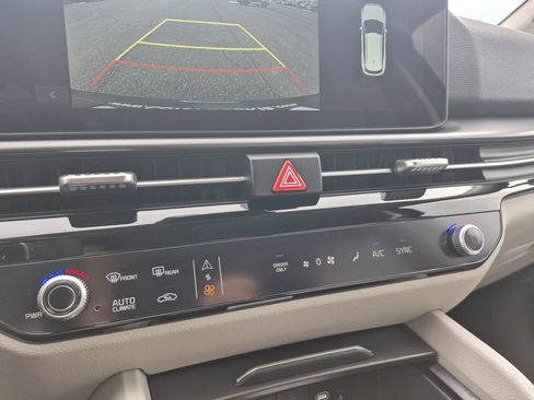 New 2026 Kia Sportage EX image 22