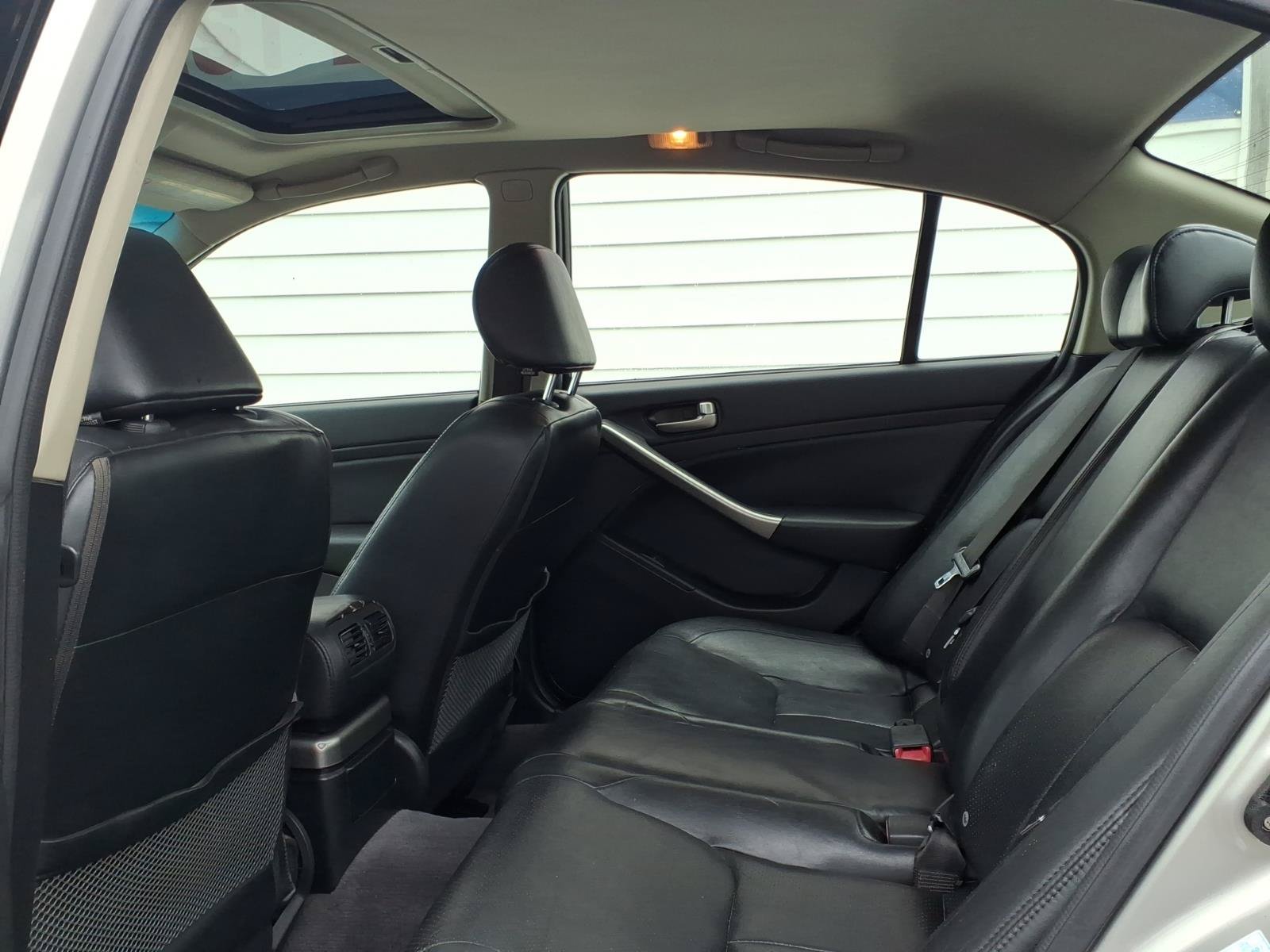 Used 2003 INFINITI G35 Sedan w/ Premium Pkg RWD image 9