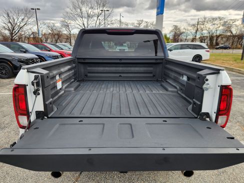 Certified 2024 Honda Ridgeline Sport image 18