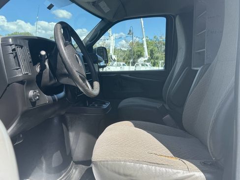 Used 2013 GMC Savana 2500 w/ Savana Pro Plus Package image 7