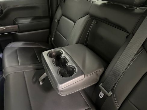 Used 2020 Chevrolet Silverado 1500 LTZ w/ LTZ Premium Package image 35