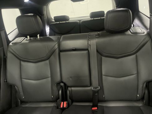 Used 2020 Cadillac XT6 Premium Luxury image 11