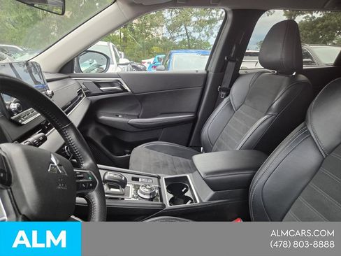 Used 2024 Mitsubishi Outlander SE FWD image 7