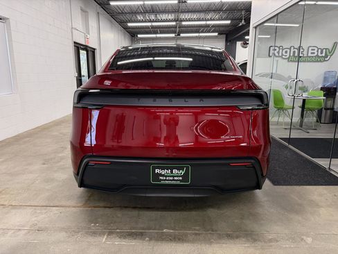 Used 2026 Tesla Model Y Long Range AWD/4WD image 5