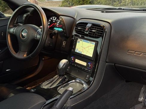 Used 2009 Chevrolet Corvette Coupe w/ Preferred Equipment Group image 20