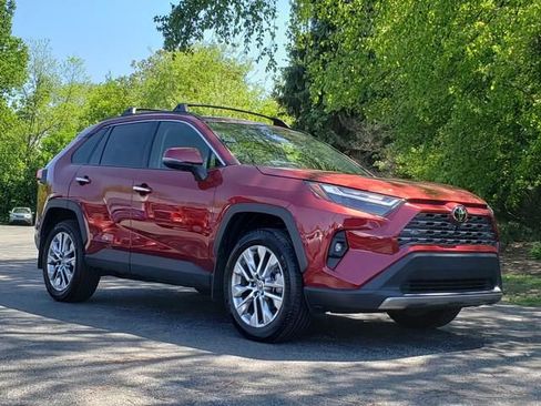 Used 2023 Toyota RAV4 Limited AWD/4WD image 1