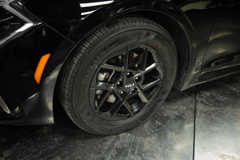 Used 2025 Kia K5 LXS FWD image 4