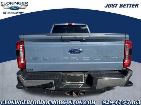 Used 2023 Ford F450 Lariat image 9
