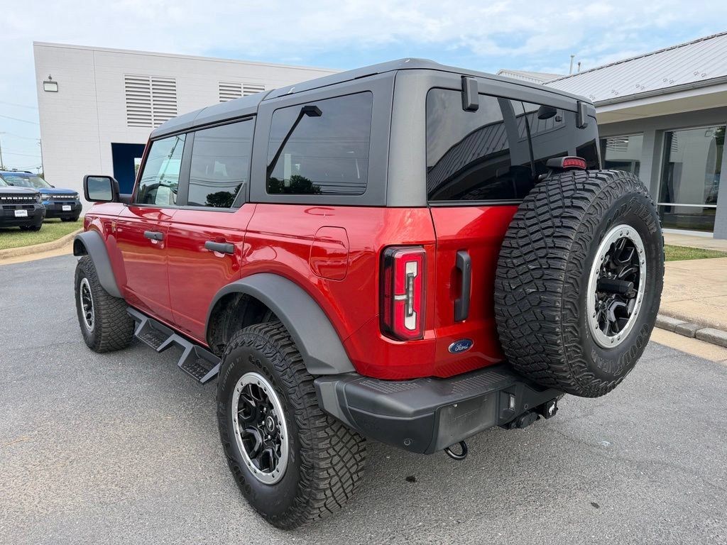 Certified 2023 Ford Bronco Badlands w/ Sasquatch Package AWD/4WD image 3