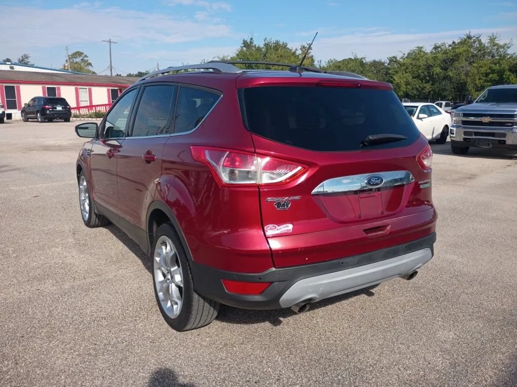 Used 2014 Ford Escape Titanium w/ Equipment Group 401A FWD image 3