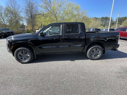 New 2026 Nissan Frontier SV w/ All-Weather Content Package AWD/4WD image 2