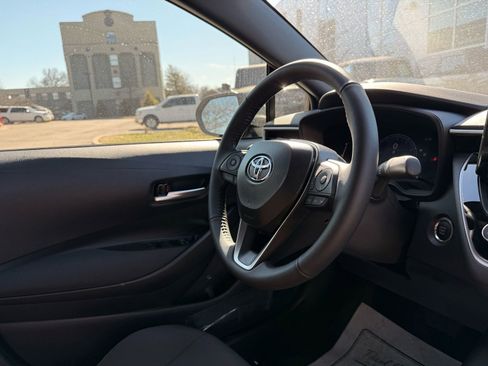 Used 2026 Toyota Corolla SE FWD image 21