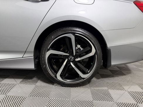 Used 2022 Honda Accord Sport image 18