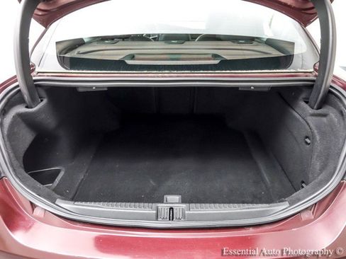 Used 2018 Alfa Romeo Giulia Ti image 25