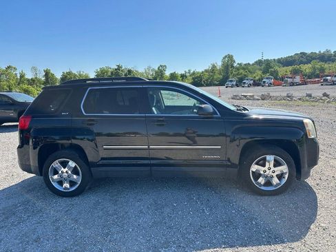 Used 2013 GMC Terrain SLT AWD/4WD image 2