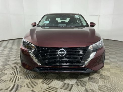 New 2025 Nissan Sentra SV image 2