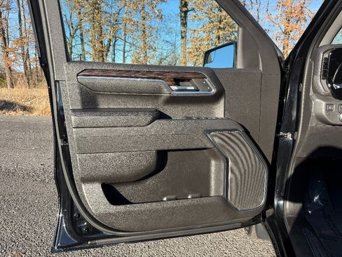 Used 2024 GMC Sierra 1500 Elevation image 22