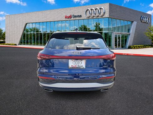 Used 2025 Audi Q5 Premium w/ Premium Plus AWD/4WD image 5