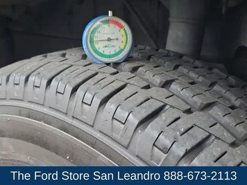 Used 2018 Ford Transit 250 130 Low Roof w/ Exterior Upgrade Package RWD image 12