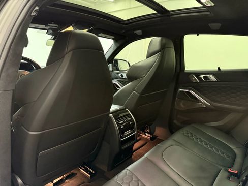 Used 2021 BMW X6 M w/ Competition Package image 32