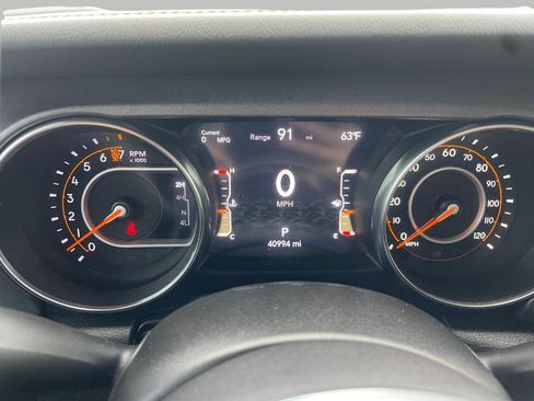 Used 2023 Jeep Gladiator Mojave w/ LED Lighting Group AWD/4WD image 50