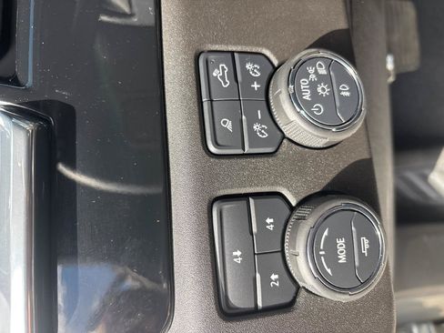 Used 2025 Chevrolet Silverado 2500 LT w/ Safety Package AWD/4WD image 12