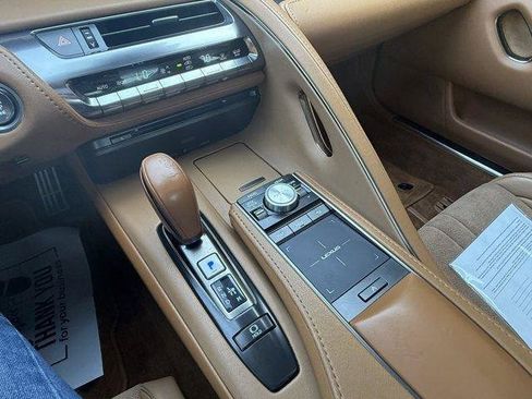 Used 2018 Lexus LC 500 Coupe w/ Sport Package RWD image 23