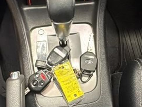 Used 2014 Subaru Crosstrek 2.0i Limited AWD/4WD image 27