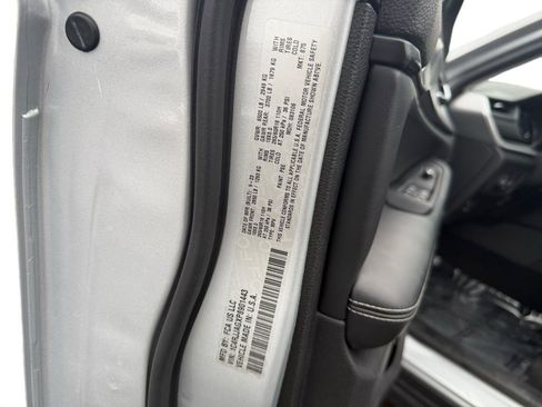 Used 2023 Jeep Grand Cherokee L Laredo w/ Luxury Tech Group I image 12