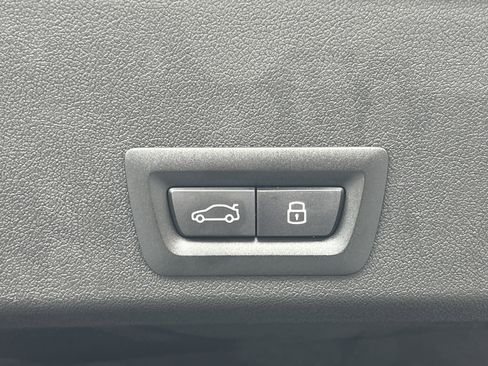 New 2026 BMW XM Label Red image 32