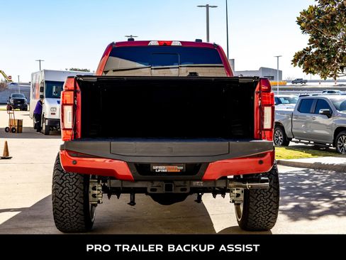 Used 2021 Ford F250 Platinum w/ FX4 Off-Road Package image 8