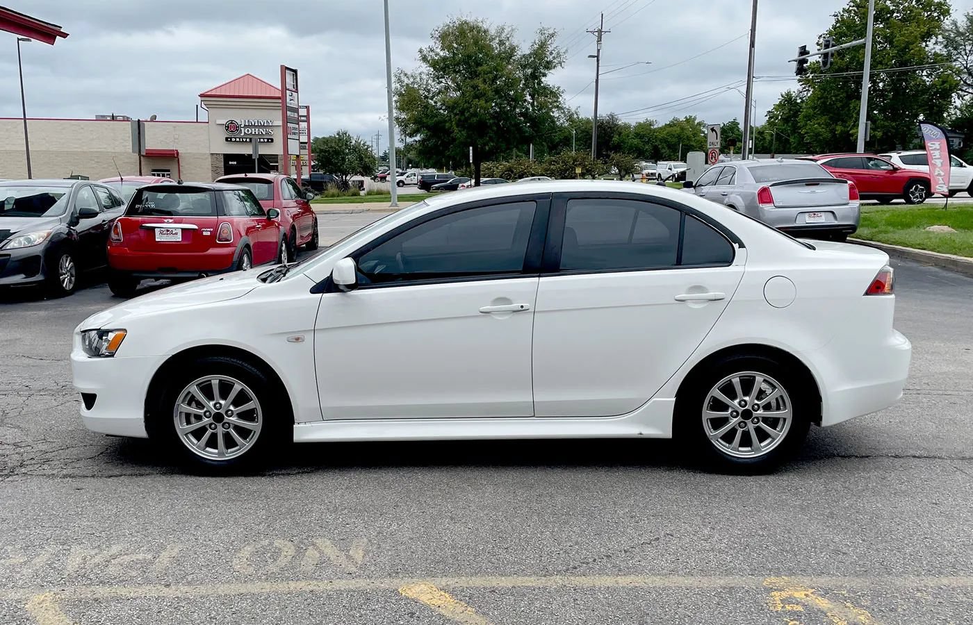 Used 2014 Mitsubishi Lancer ES FWD image 3