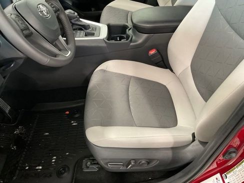New 2025 Toyota RAV4 XLE image 10