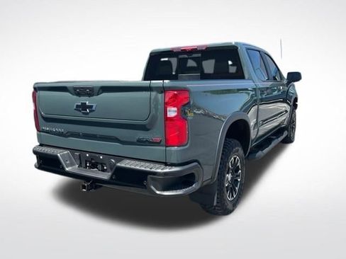 Used 2025 Chevrolet Silverado 1500 ZR2 w/ Technology Package AWD/4WD image 16